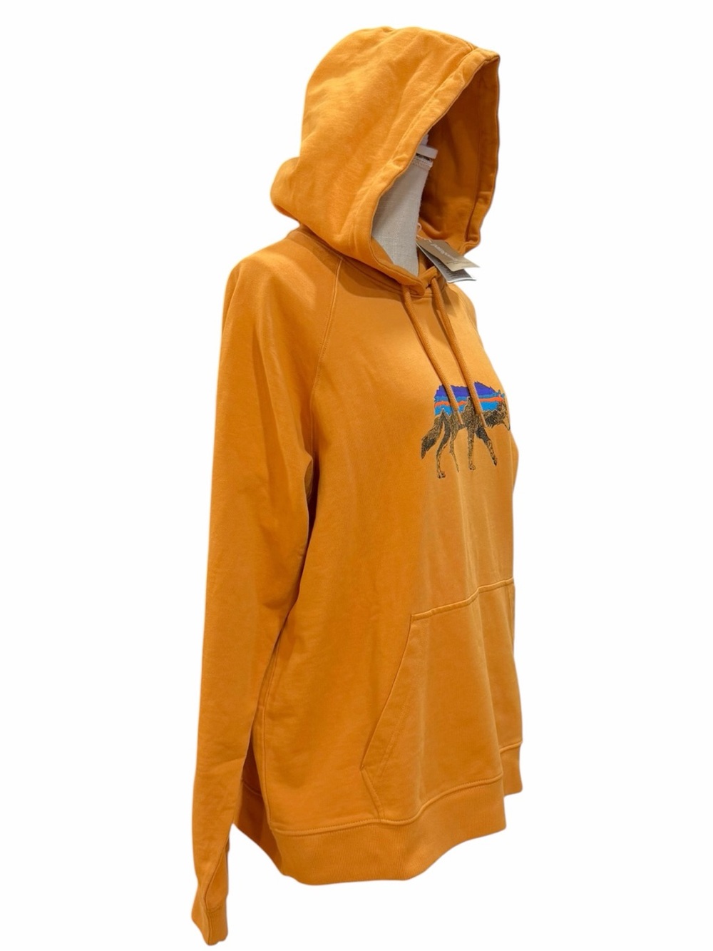 Patagonia Cloudberry Orange Pullover Back for Good Hoodie Wolf Graphic NWT Sz XL - Picture 3 of 14